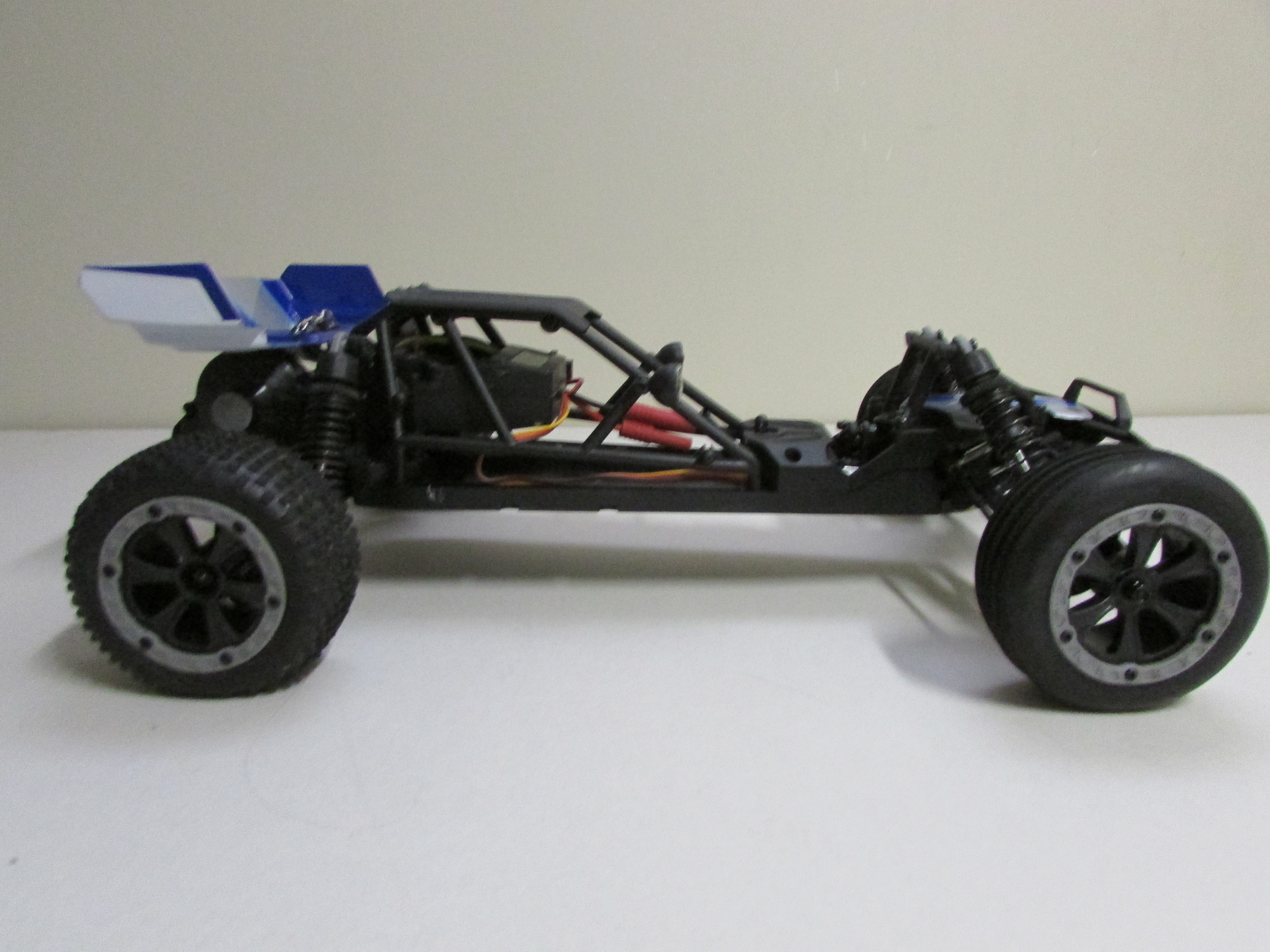Redacat Racing Cyclone XB10 under 200 dollars
